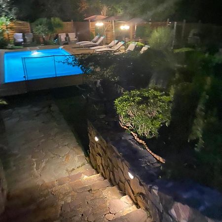 Hotel Villa Maya Gassin Bagian luar foto