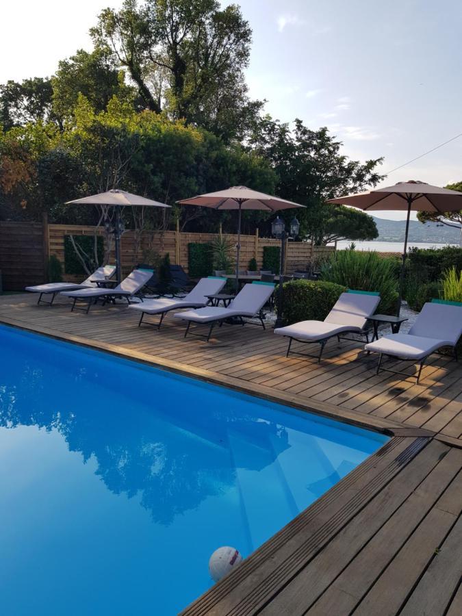 Hotel Villa Maya Gassin Bagian luar foto